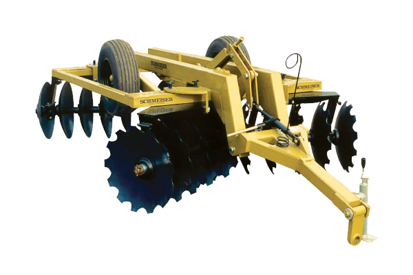 T.G. Schmeiser | Tandem Discs | Model Pull Type Tandem Disc PTH for sale at Coastal Tractor, California